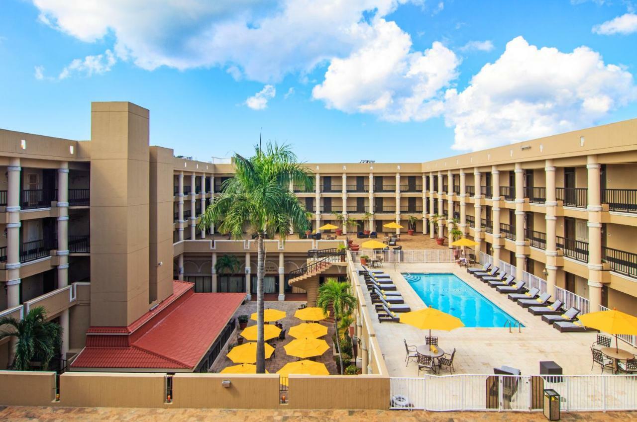 Windward Passage Hotel Charlotte Amalie Exterior foto